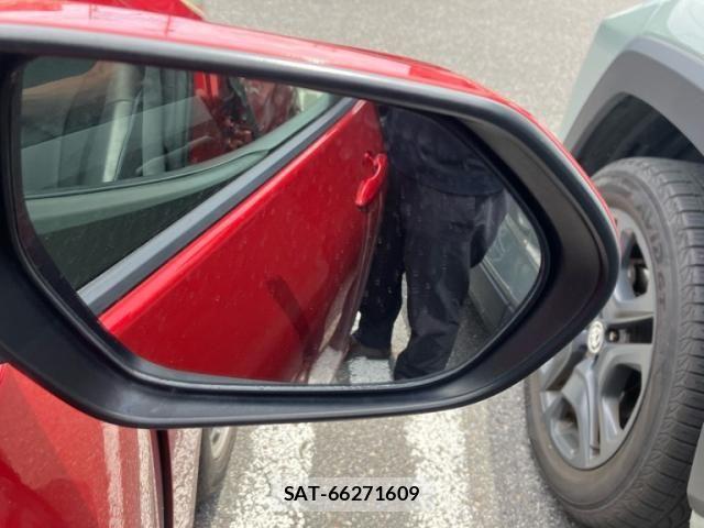 Toyota PRIUS 2016-06 8526664-16