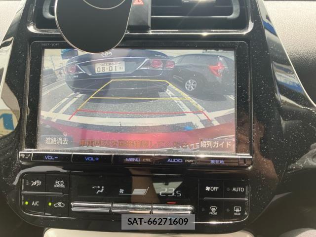 Toyota PRIUS 2016-06 8526664-25