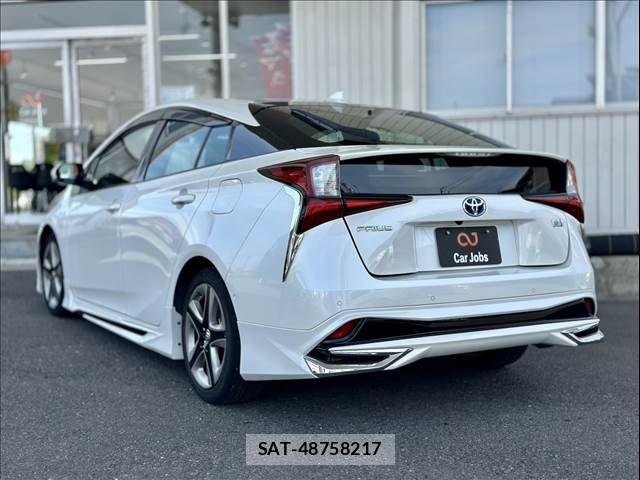 Toyota PRIUS 2020-02 8526638-2