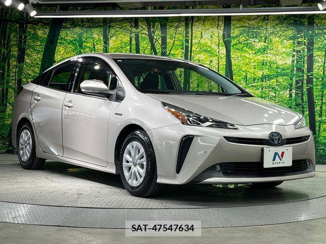 Toyota PRIUS 2019-08 8526645-15