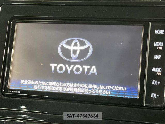 Toyota PRIUS 2019-08 8526645-2
