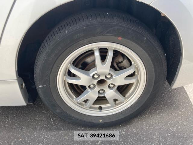 Toyota PRIUS 2012-01 8526673-12
