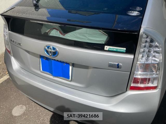 Toyota PRIUS 2012-01 8526673-8
