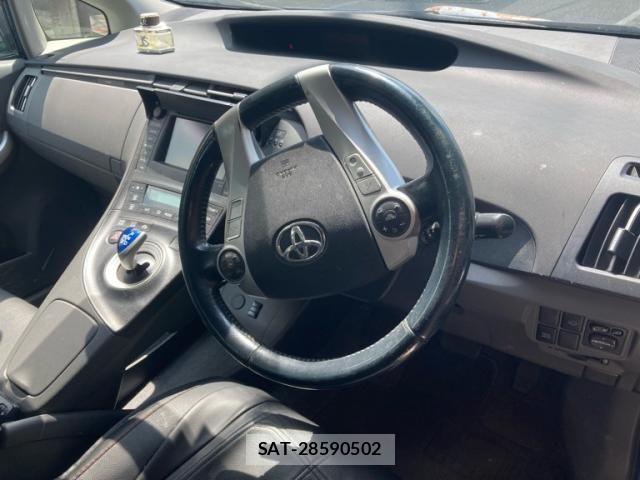 Toyota PRIUS 2009-10 8526685-6