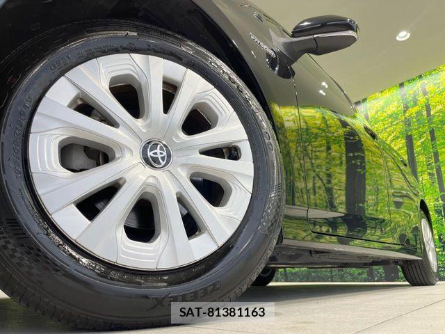 Toyota PRIUS 2019-11 8526635-12