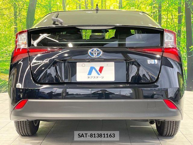 Toyota PRIUS 2019-11 8526635-14