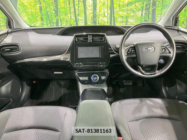 Toyota PRIUS 2019-11 8526635-1