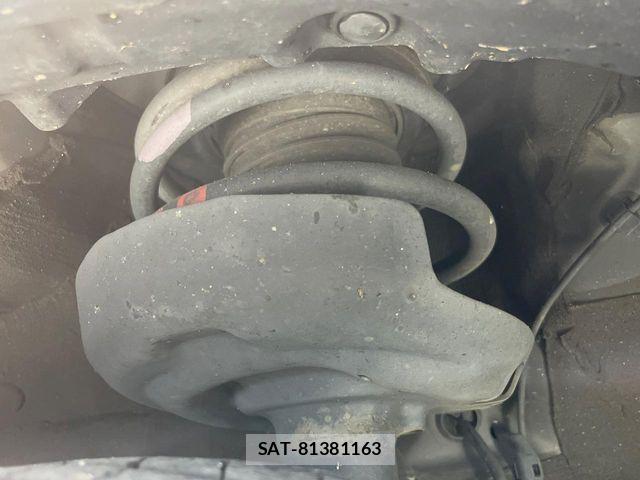Toyota PRIUS 2019-11 8526635-19