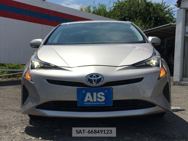 Toyota PRIUS 2017-06 8526652-3