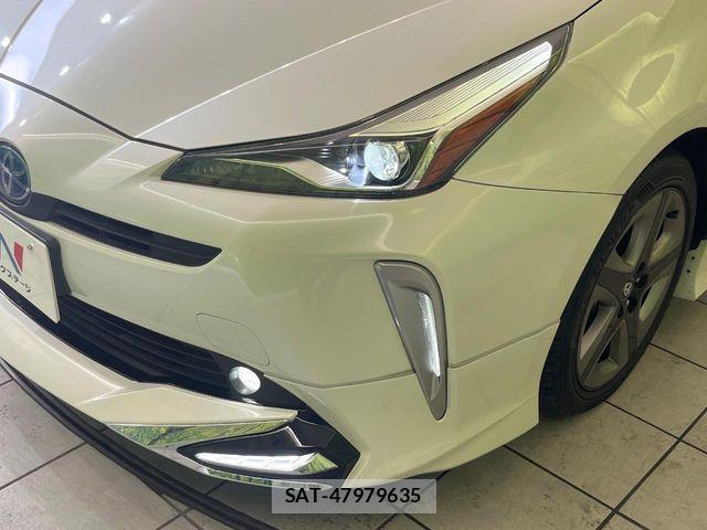 Toyota PRIUS 2019-03 8526622-11