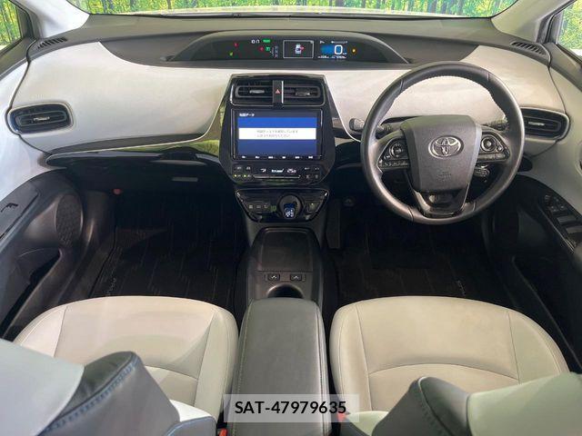 Toyota PRIUS 2019-03 8526622-1