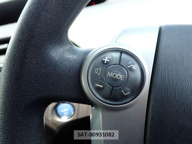 Toyota PRIUS 2012-09 8528556-12