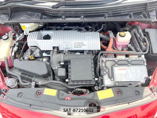 Toyota PRIUS 2012-10 8526668-14