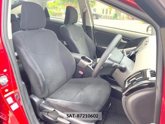 Toyota PRIUS 2012-10 8526668-5
