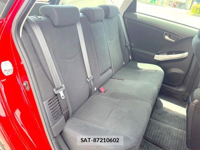 Toyota PRIUS 2012-10 8526668-6