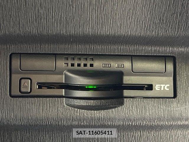 Toyota PRIUS 2014-04 8526670-5