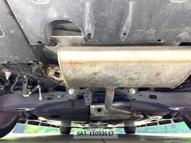 Toyota PRIUS 2018-08 8526627-19