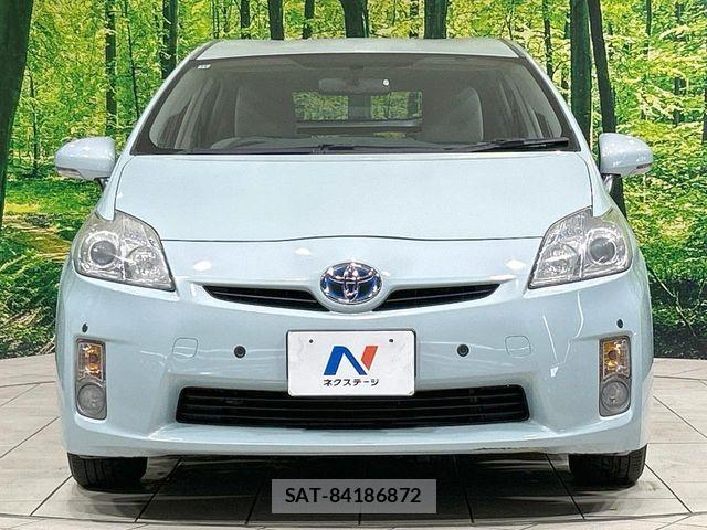 Toyota PRIUS 2010-11 8526669-13