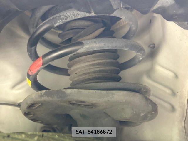 Toyota PRIUS 2010-11 8526669-19