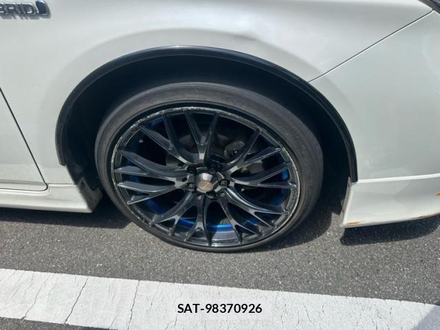 Toyota PRIUS 2013-12 8526677-2