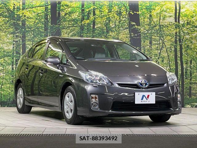 Toyota PRIUS 2011-09 8526671-15