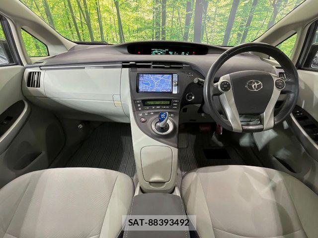 Toyota PRIUS 2011-09 8526671-1