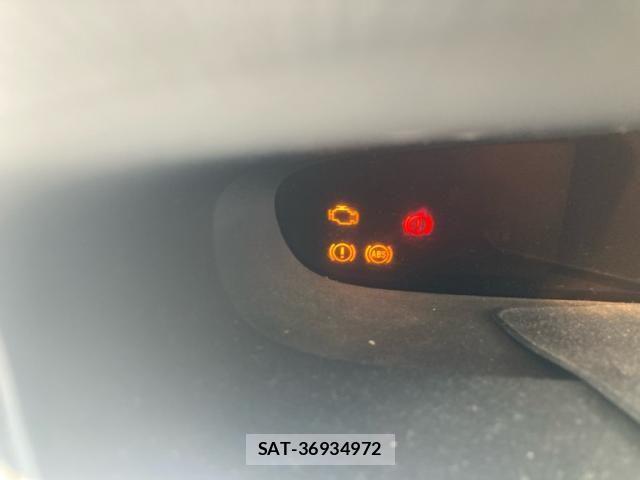 Toyota PRIUS 2011-08 8526698-22