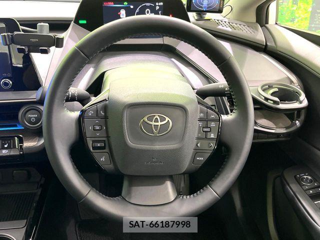 Toyota PRIUS 2025-03 8526608-10