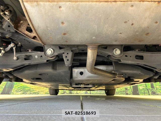 Toyota PRIUS 2021-06 8526636-18