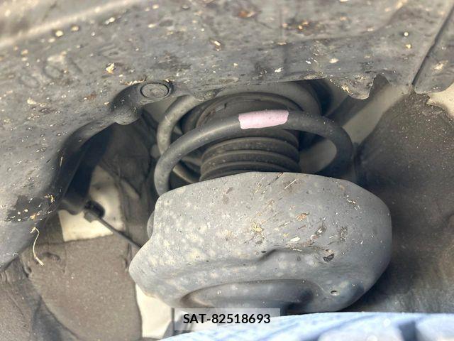 Toyota PRIUS 2021-06 8526636-19