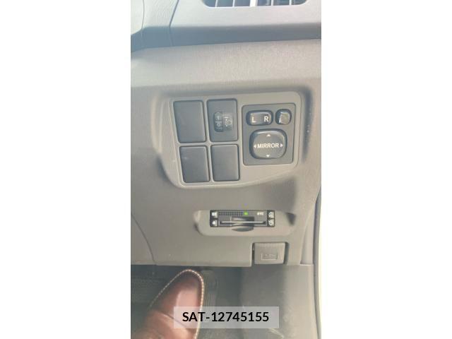 Toyota PRIUS 2009-08 8526690-15