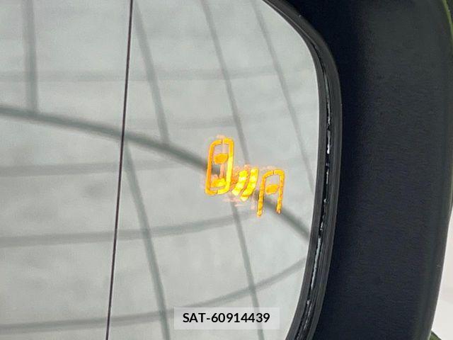 Toyota PRIUS 2023-11 8526609-4