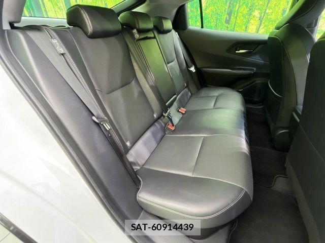 Toyota PRIUS 2023-11 8526609-8