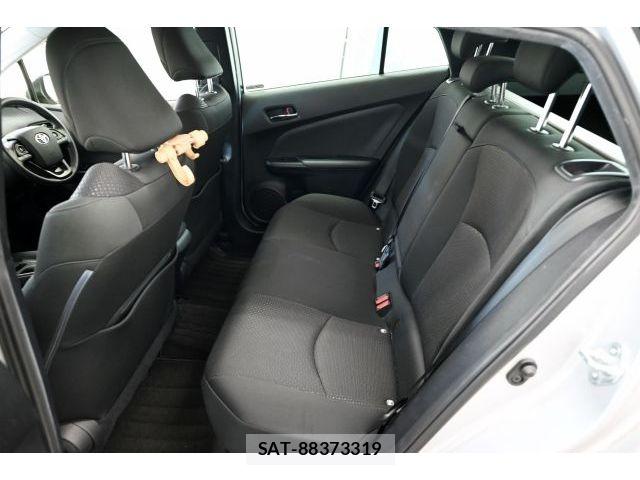Toyota PRIUS 2019-08 8526651-14