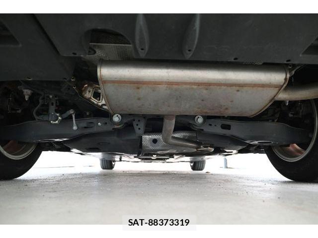 Toyota PRIUS 2019-08 8526651-8
