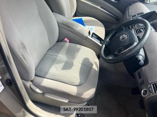 Toyota PRIUS 2006-05 8526675-16