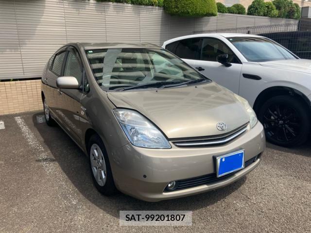 Toyota PRIUS 2006-05 8526675-1