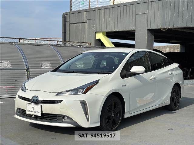 Toyota PRIUS 2019-08 8526646-20
