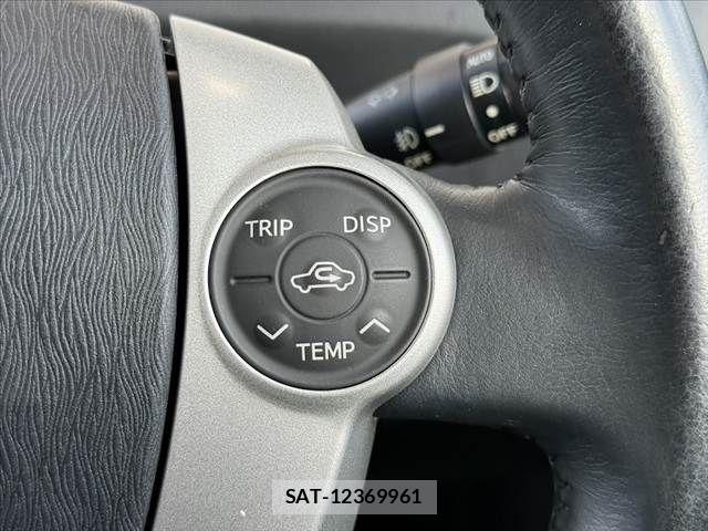 Toyota PRIUS 2009-12 8526667-26