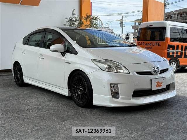 Toyota PRIUS 2009-12 8526667-7