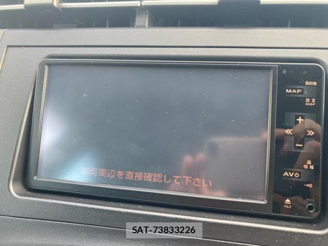 Toyota PRIUS 2010-05 8526697-20