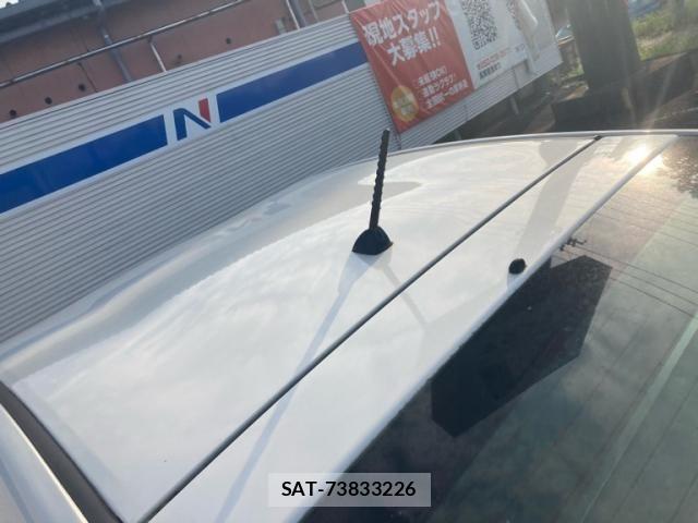 Toyota PRIUS 2010-05 8526697-5