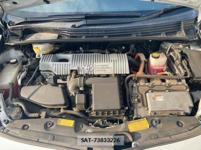 Toyota PRIUS 2010-05 8526697-7