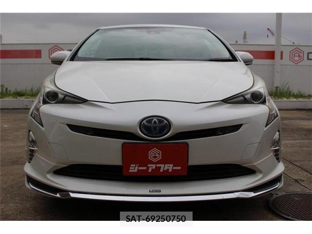 Toyota PRIUS 2017-02 8526650-7