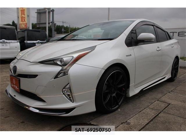 Toyota PRIUS 2017-02 8526650-8