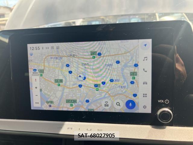 Toyota PRIUS 2023-08 8526624-13