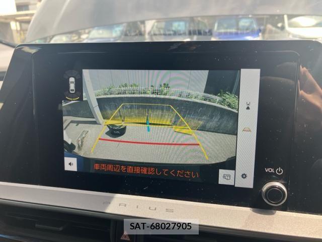 Toyota PRIUS 2023-08 8526624-14