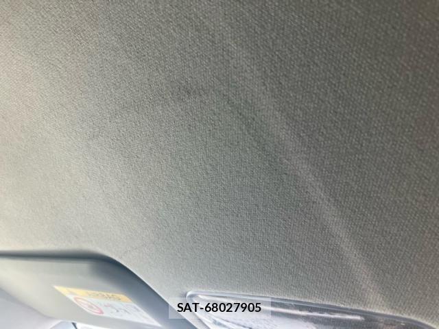 Toyota PRIUS 2023-08 8526624-19