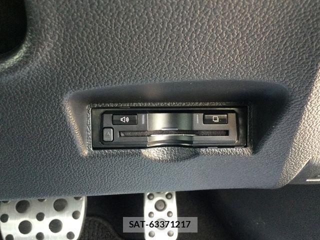 Toyota PRIUS 2021-09 8526616-12