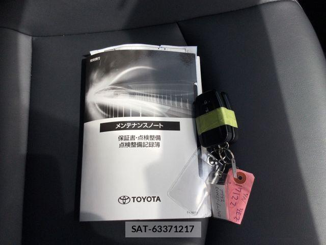 Toyota PRIUS 2021-09 8526616-18